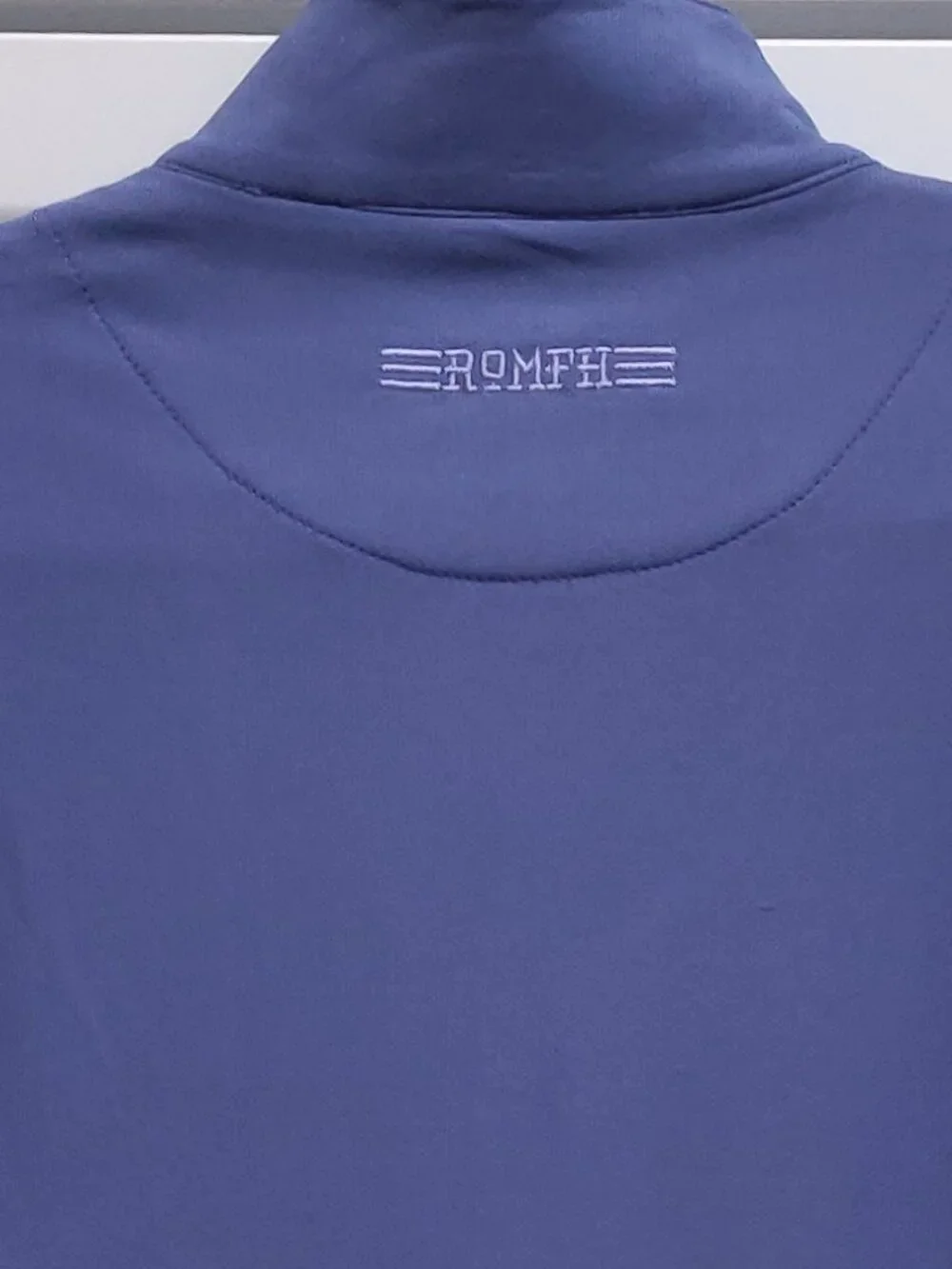 Romfh Equestrian Cool Touch Chill Factor Purple 1/4 Zip Pullover MEDIUM - Picture 3 of 6